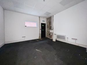 Photo 4- click for photo gallery